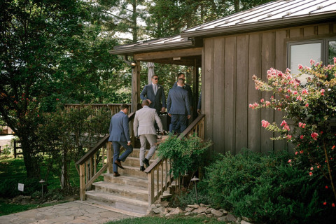 Northern-VA-Wedding-Venue-Cabin